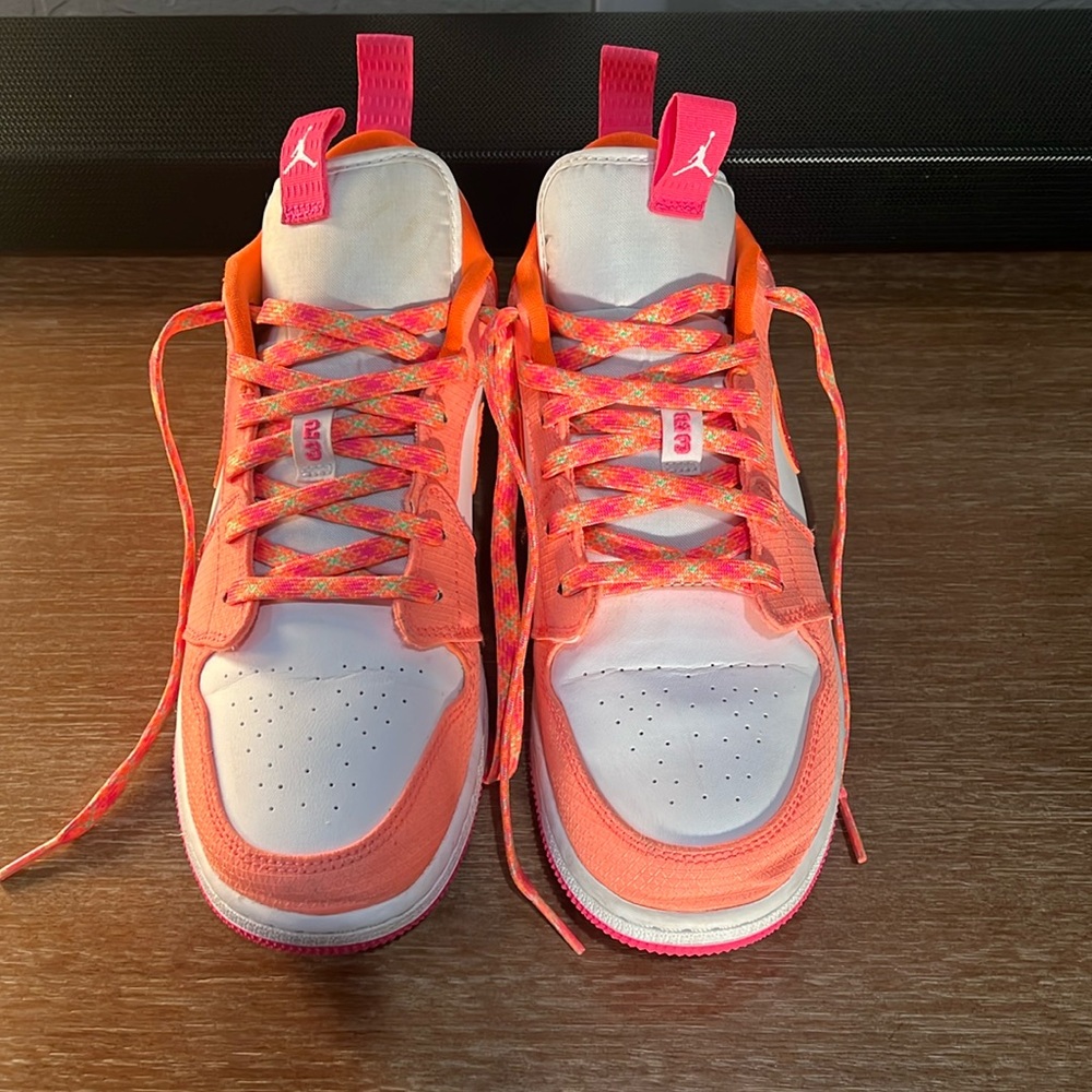Jordan Low 1